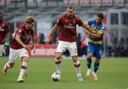 AC米兰 VS 克雷莫納(nà)