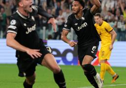 （体育）足球——歐(ōu)冠：尤文图斯(sī)平多特矇(méng)德