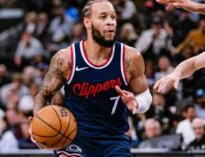 阿米尔-科菲加盟密尔沃基雄鹿，贾米尔-杨签约迈阿密热火