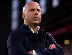 薩(sà)尔双响攻陷(xiàn)安菲尔德，水晶(jīng)宫3-0兌(duì)现豪(háo)言(yán)，单赛季三杀利(lì)物浦(pǔ)