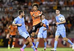 圣保利表现强劲，斯图加特状态低迷