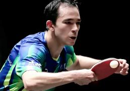 德国冠(guān)军赛再爆冷！世界杯男单冠(guān)军出局，法国老将3-1掀翻雨果(guǒ)