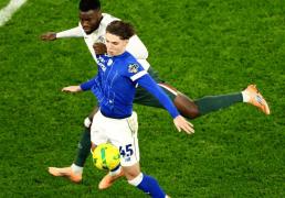 3-1！切爾(ěr)西(xī)晋級(jí)，马雷(léi)斯卡神换人，两大(dà)替(tì)補(bǔ)前锋破門(mén)