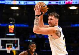 洛杉矶湖人板凳深度引发讨论