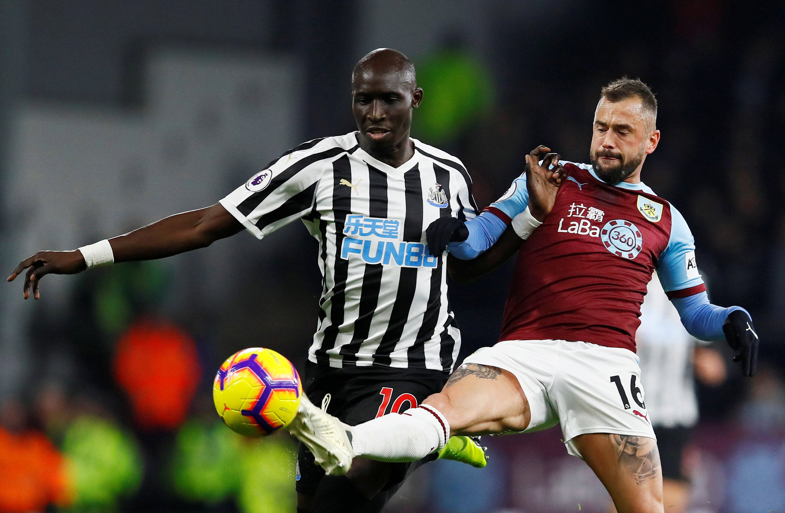 阿斯顿维拉 VS 纽卡斯尔联