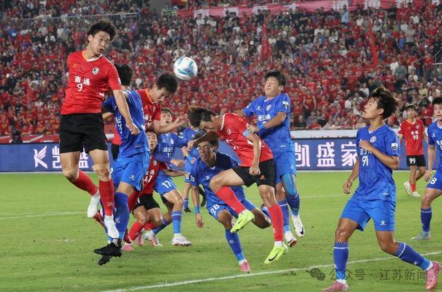 马宁、麦麦提江領(lǐng)衔,“苏超(chāo)”集齐“顶配裁判天团”!