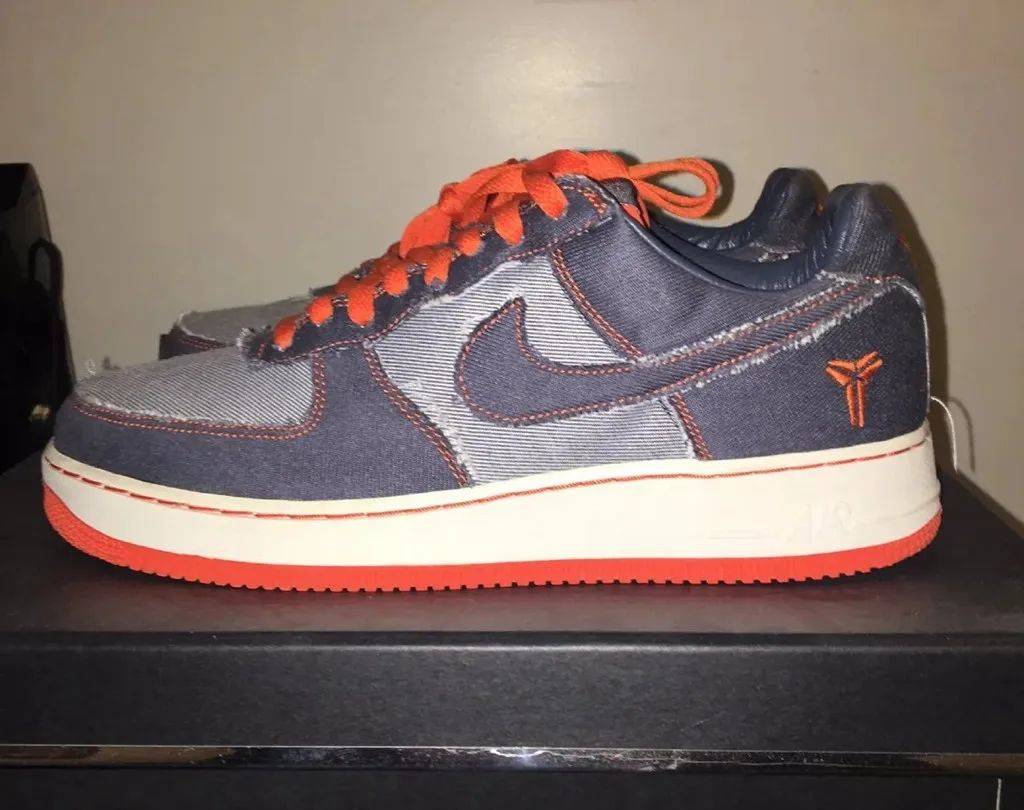 科(kē)比 AF1 新款曝光！是(shì)这个材质！