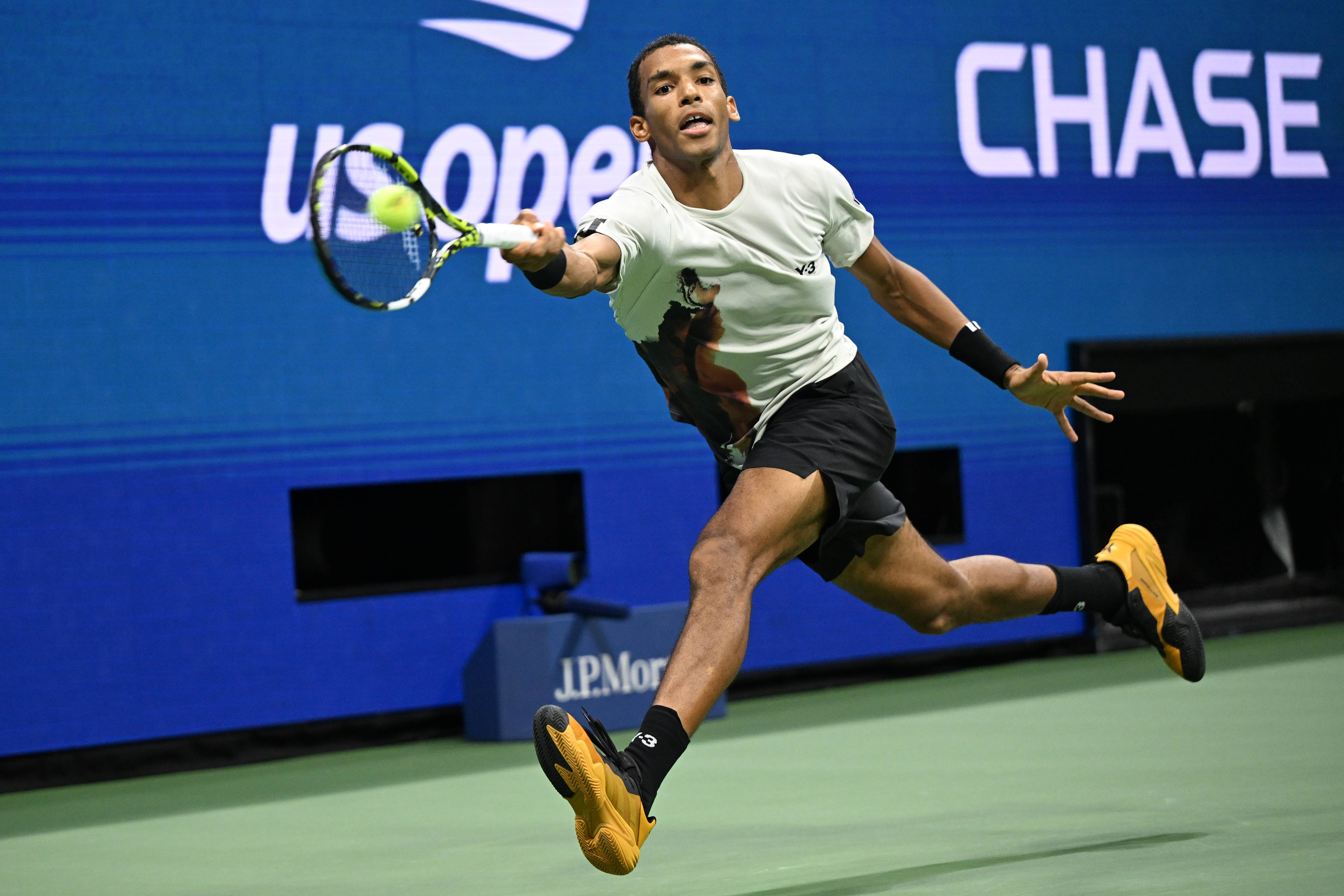 (体育)网球——美网:辛纳晋级男单决赛