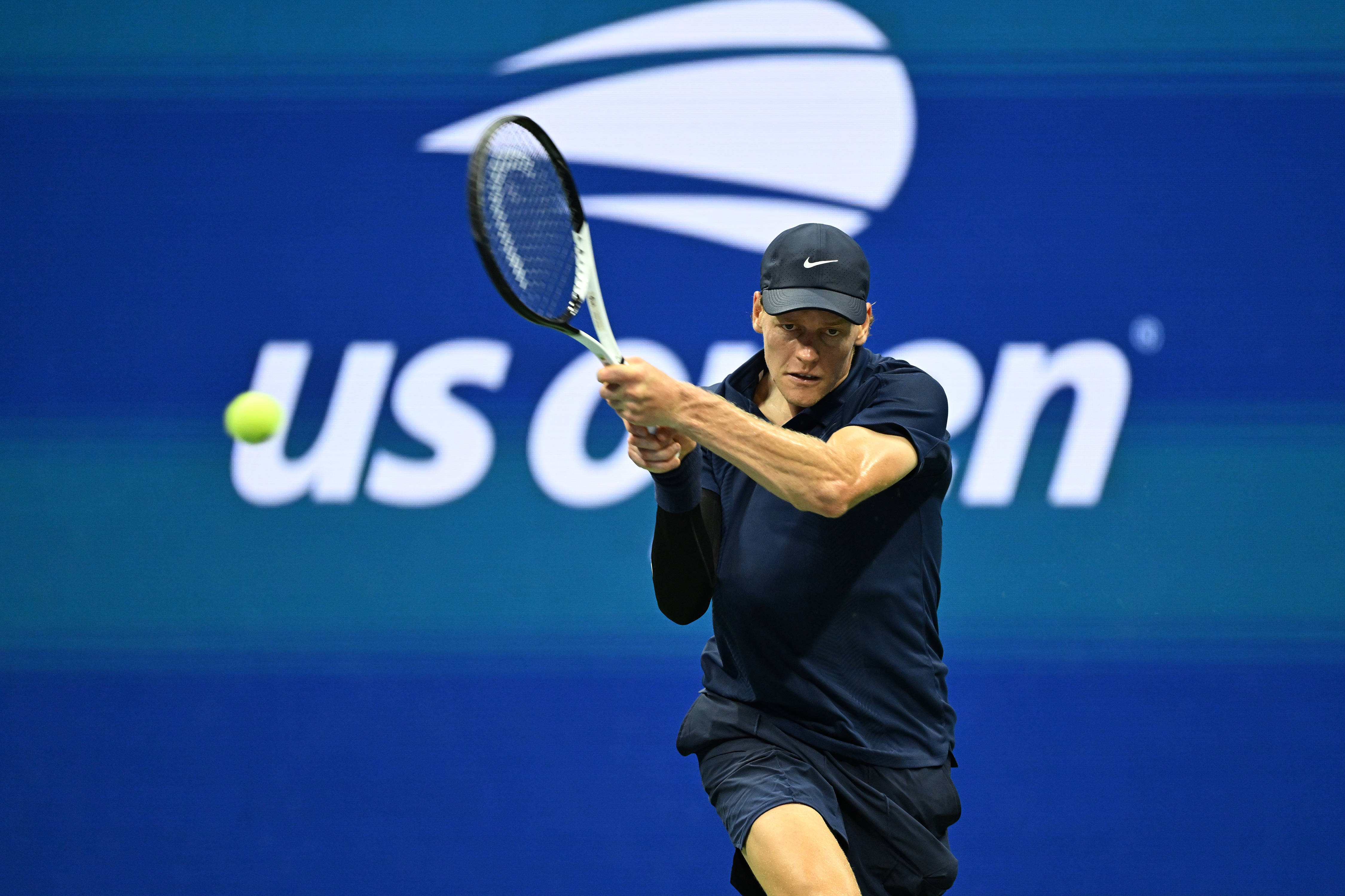 (体育)网球——美网:辛纳晋级男单决赛