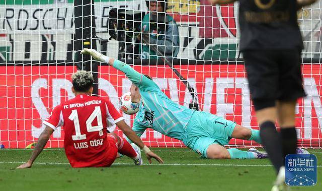 足球丨德甲(jiǎ):拜(bài)仁胜奧(ào)格斯堡