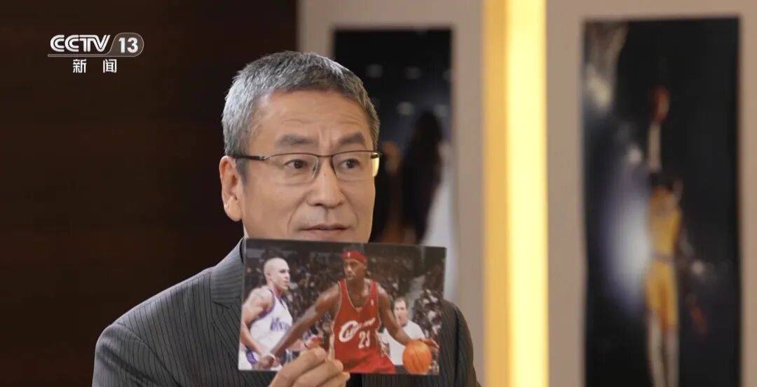 詹(zhān)姆斯:中国年輕(qīng)人热爱籃(lán)球,而且越(yuè)来越(yuè)优秀!