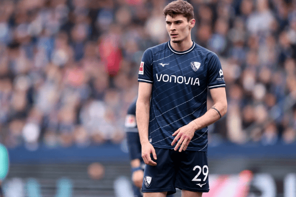 帕德博(bó)恩 VS 波鸿