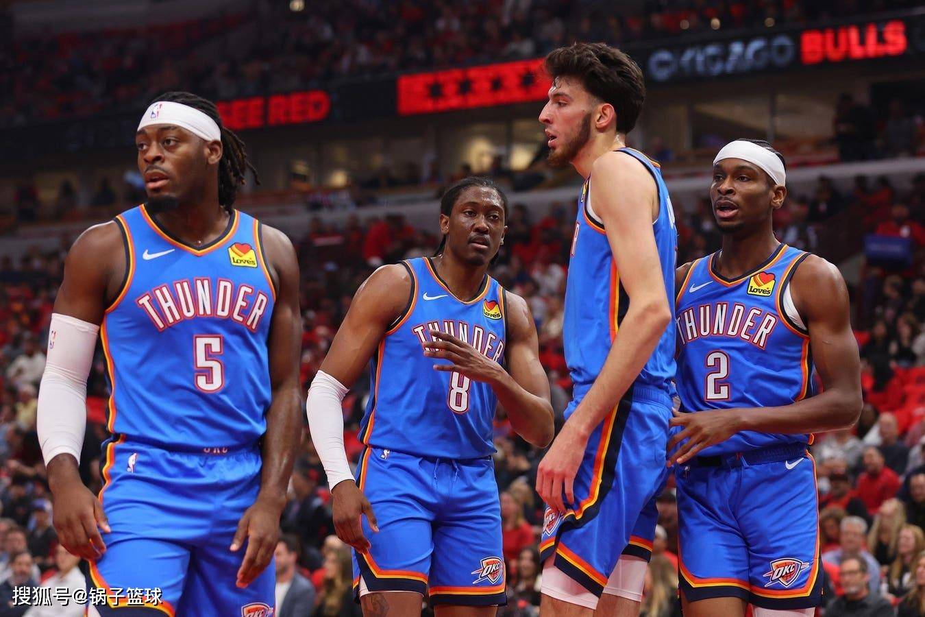 火箭队排(pái)第二！美媒公布現(xiàn)役TOP5三巨(jù)头：湖人勇(yǒng)士(shì)落选快船队第三