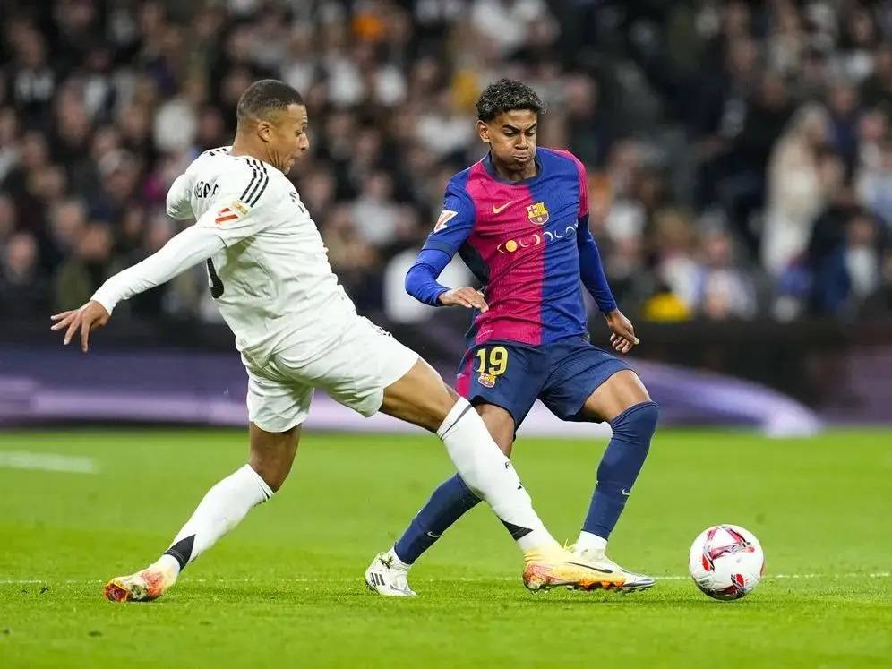 西甲-皇家社會(huì)0-2马洛卡:都在(zài)降级区,难兄难弟的較(jiào)量(liàng)|前(qián)瞻