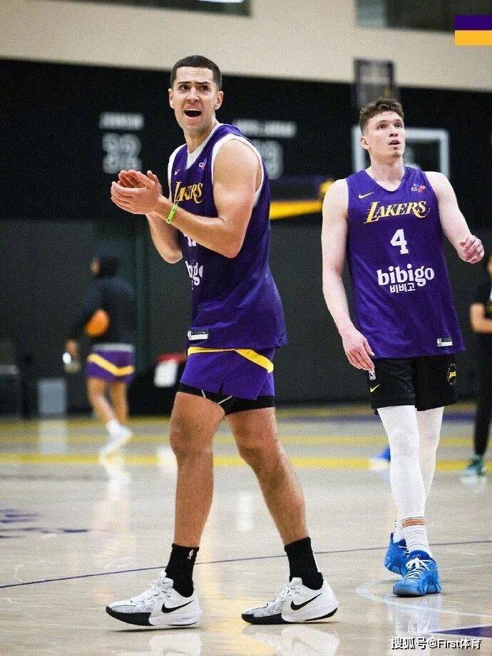 新赛季巡礼—纽约尼克斯：豪门复兴路上的机遇与挑战