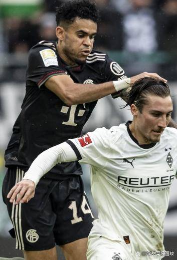 德(dé)国杯前瞻:門(mén)兴格(gé)拉德(dé)巴赫對(duì)阵卡尔斯鲁厄