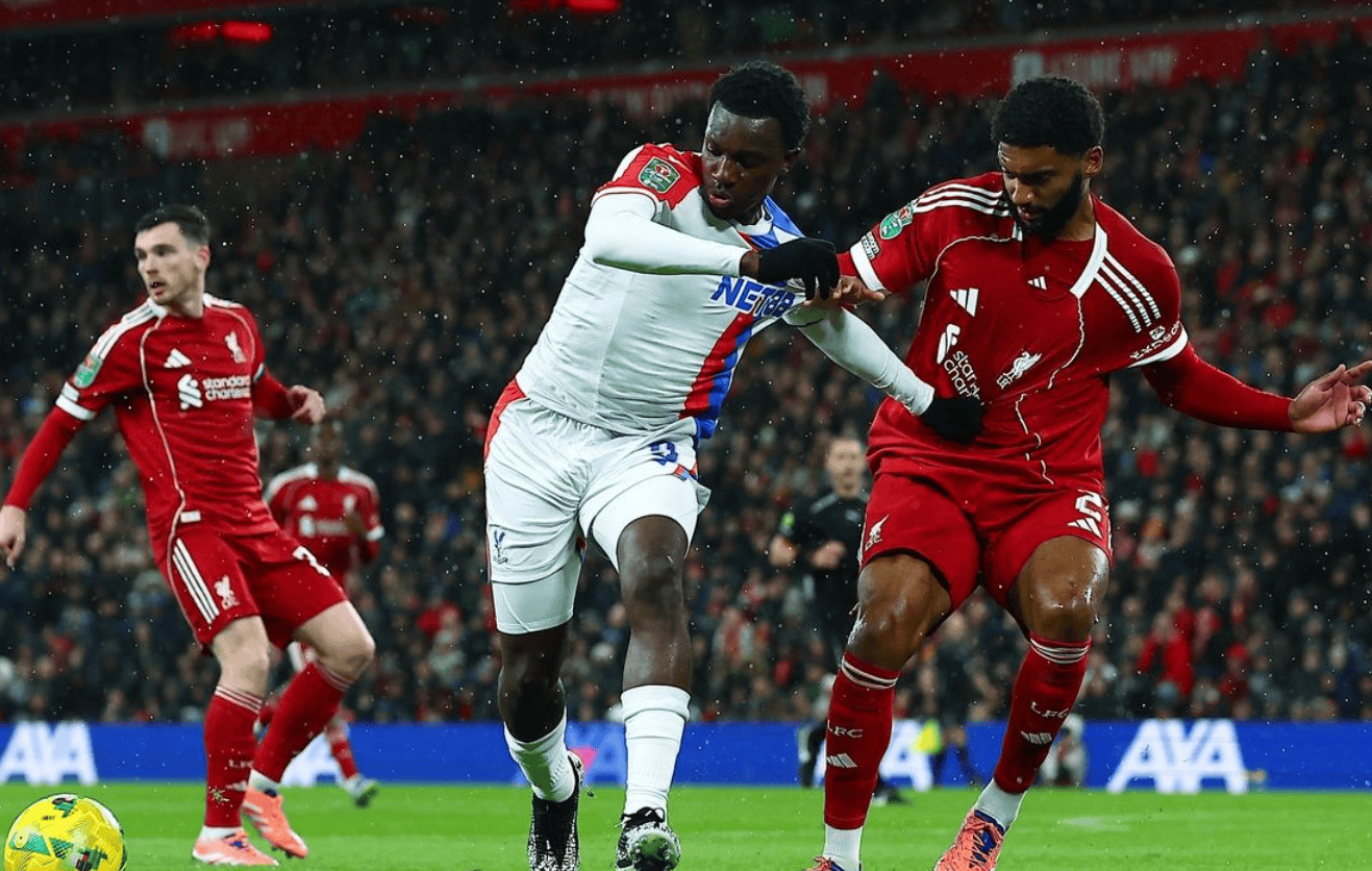 0-3溃败！利物浦惨遭淘汰，斯洛特刷新耻辱纪录：被克星三连杀