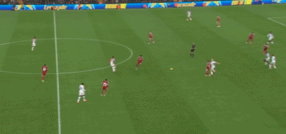 薩(sà)尔双响攻陷(xiàn)安菲尔德，水晶(jīng)宫3-0兌(duì)现豪(háo)言(yán)，单赛季三杀利(lì)物浦(pǔ)