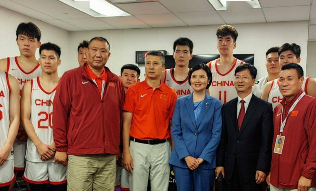 正式官宣!远赴NBA!郭士强空降亚特兰大老鹰,中国男篮春天来了
