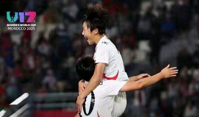 朝(cháo)鲜U17女(nǚ)足(zú)3-0荷兰衛(wèi)冕世界杯 朝(cháo)鲜足(zú)球拼搏(bó)精神值得肯定(dìng)