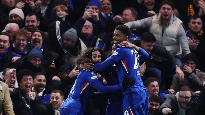 巴萨客场0-3惨败切尔西,防线崩盘、阿劳霍红牌,亚马尔仅1次射门