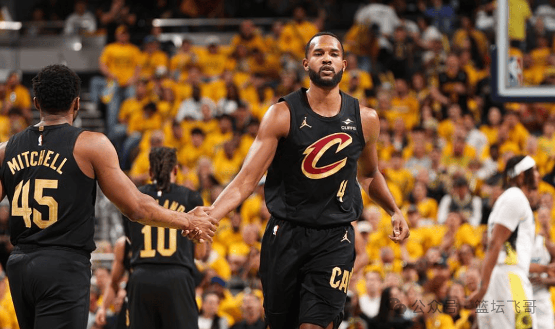 「NBA新赛季」騎(qí)士VS步行者 背靠背作战的騎(qí)士远征印第安纳，要继續(xù)送温煖(nuǎn)？