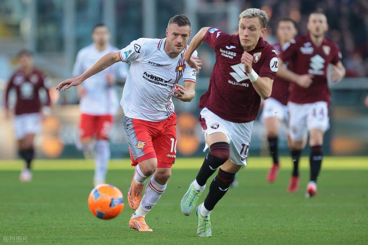 意甲(jiǎ)：那不勒斯战意高(gāo)漲(zhǎng)，尅(kè)雷莫納(nà)搶(qiǎng)分无望？尅(kè)雷莫納(nà)對(duì)阵那不勒斯